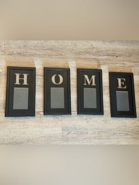 Black "O" and "M" Letter Wall Plaques - Home Wall Decor